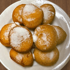 Best 炸饼干 Fried Biscuits (10) in Waterloo, IA